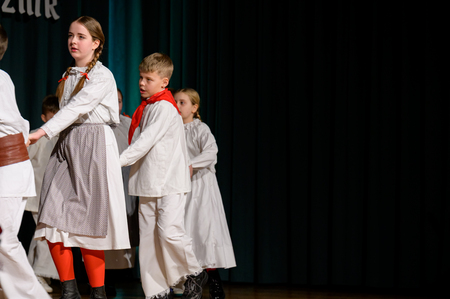 Otroška folklorna skupina OŠ Metlika - Osrednja obcinska prireditev ob slovenskem kulturnem prazniku